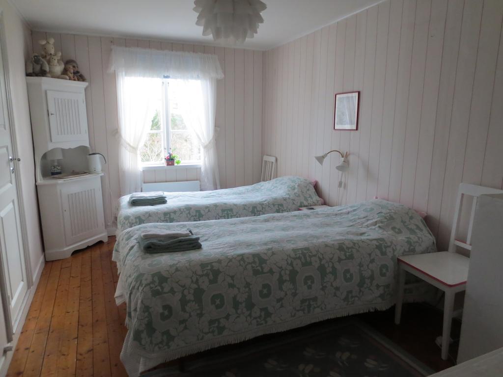 Fiskesa Sparrens Bed And Breakfast الغرفة الصورة